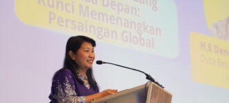 Sambutan Ibu Rektor-Studium Generale Kedubes Vietnam untuk Indonesia